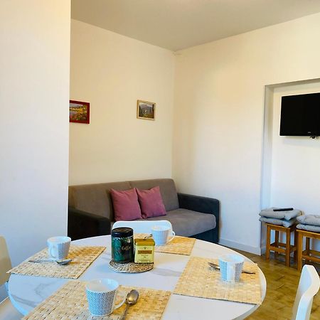Casa Carolina Ground Floor Apartment 2-4 Sleeps Bellagio Bagian luar foto