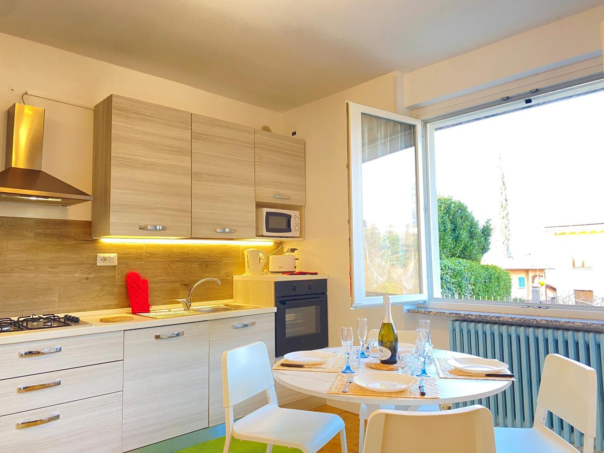 Casa Carolina Ground Floor Apartment 2-4 Sleeps Bellagio Bagian luar foto